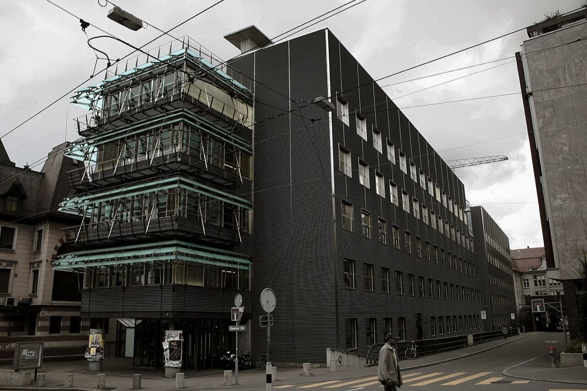 College of Mechanical Engineering at ETH Zurich, modern institutional building exterior.