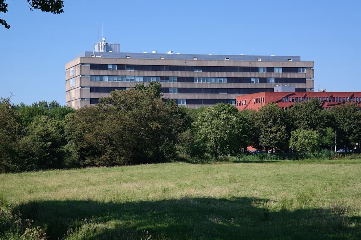 Buys Ballotgebouw building at University Utrecht with modern architecture and green surroundings.